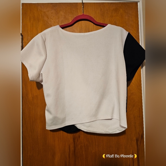 Ashley Stewart Two-Tone Cut Out Crop Top 18/20 White & Black - Picture 3 of 3